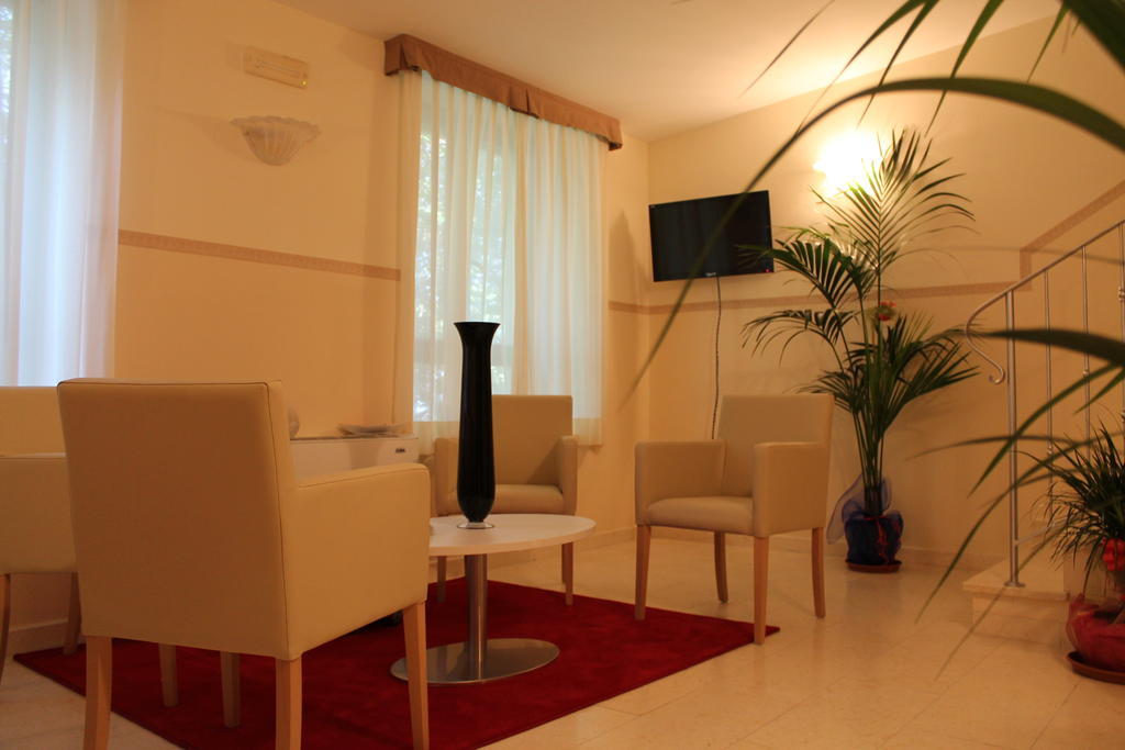 Hotel Ristorante Mariano Stigliano  Habitación foto